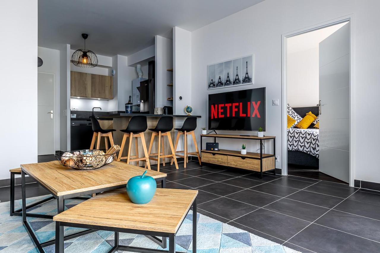 King Size Bed - Free Private Parking - Garden & Terrace - 14Min From Disneyland Ferrières-en-Brie Dış mekan fotoğraf