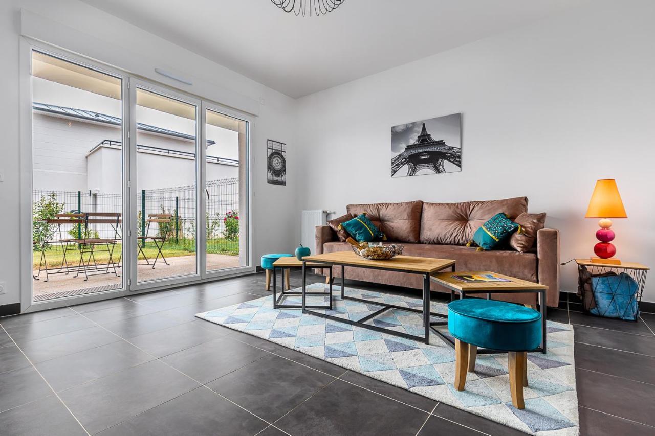 King Size Bed - Free Private Parking - Garden & Terrace - 14Min From Disneyland Ferrières-en-Brie Dış mekan fotoğraf
